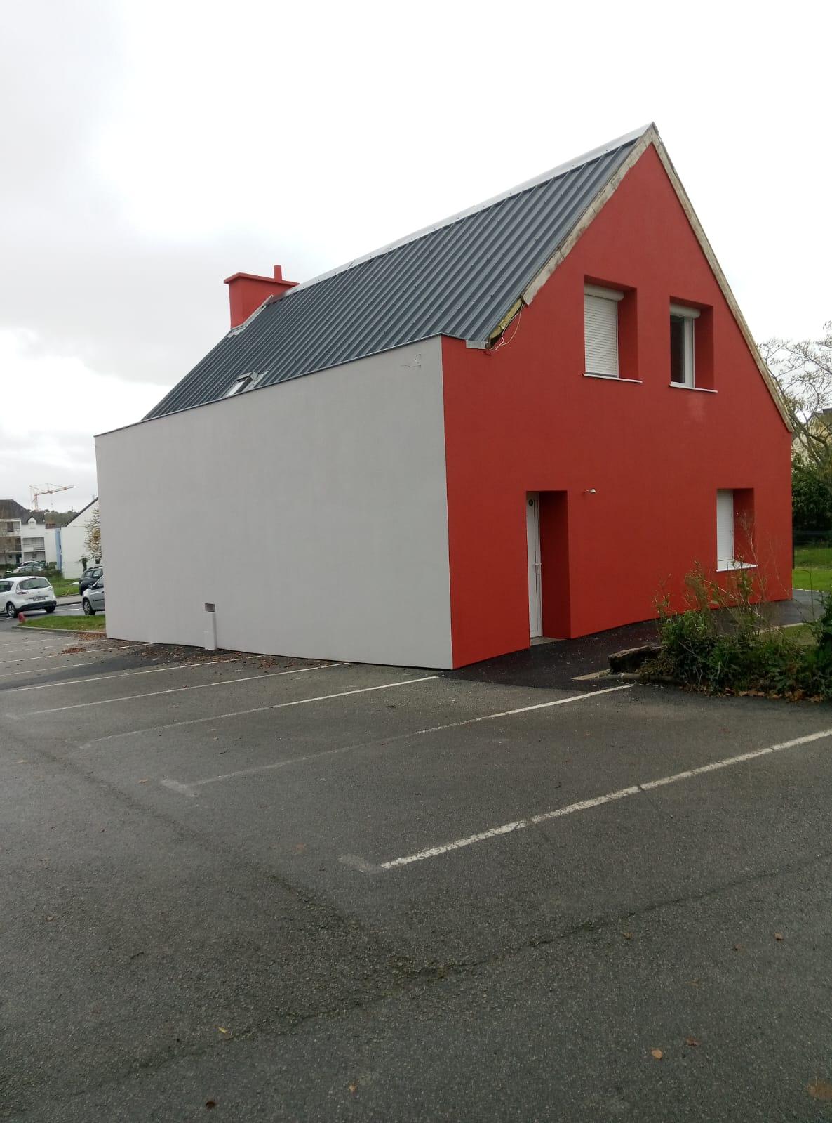 🎄 Un bâtiment prêt pour les fêtes ! 🎅